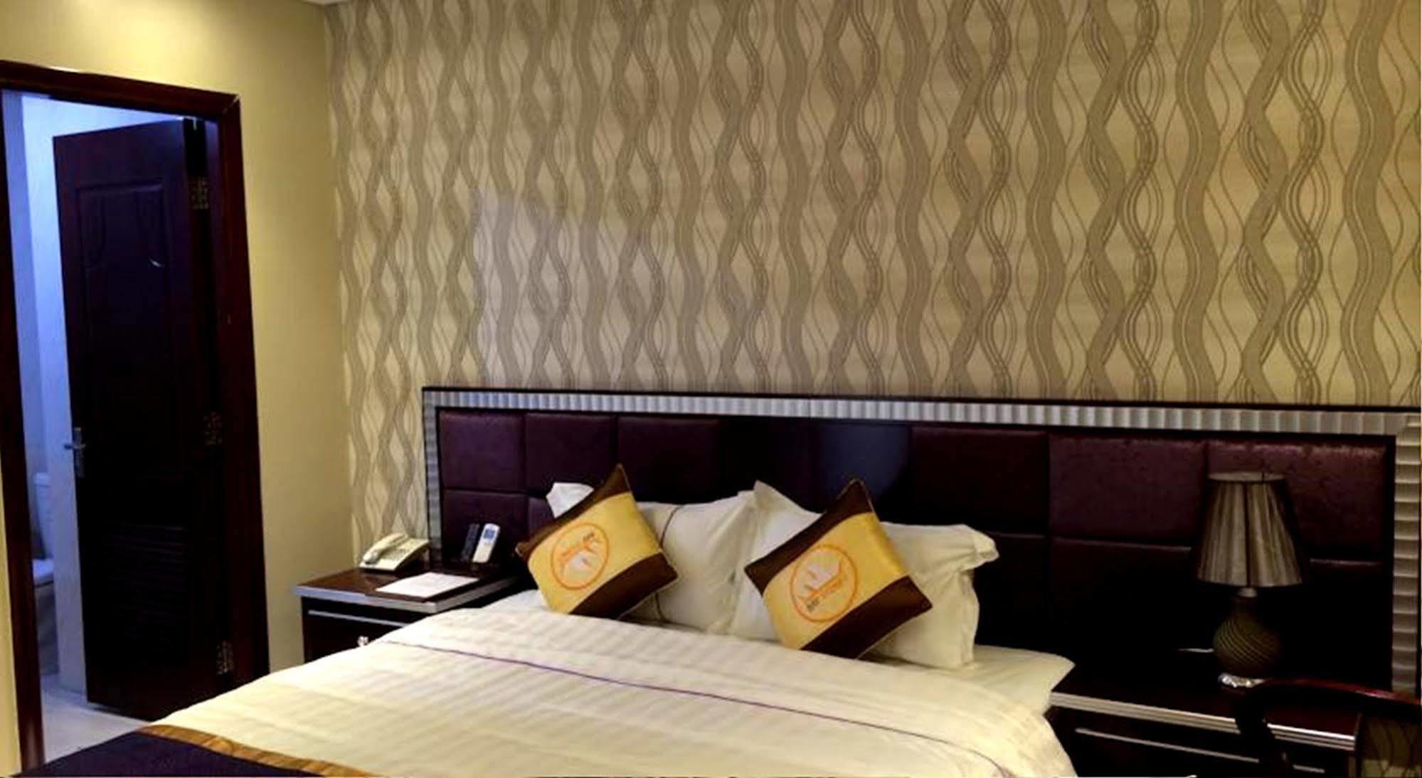 Bay Sydney Hotel Đà Nẵng Exterior foto
